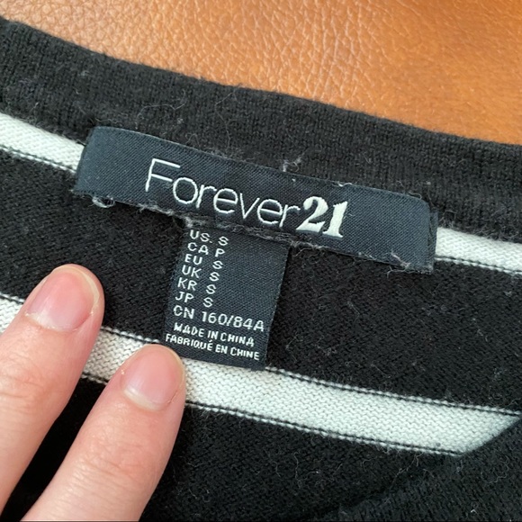 Forever 21 | Striped Sweater with Gold Button Detail | S - Picture 5 of 6